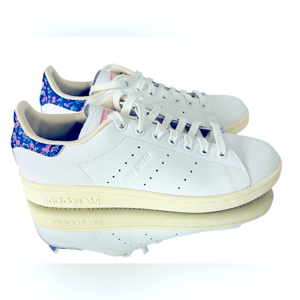 Women's Classic White Stan Smith Athletic Tennis Shoes Sz 8.5 NEW!